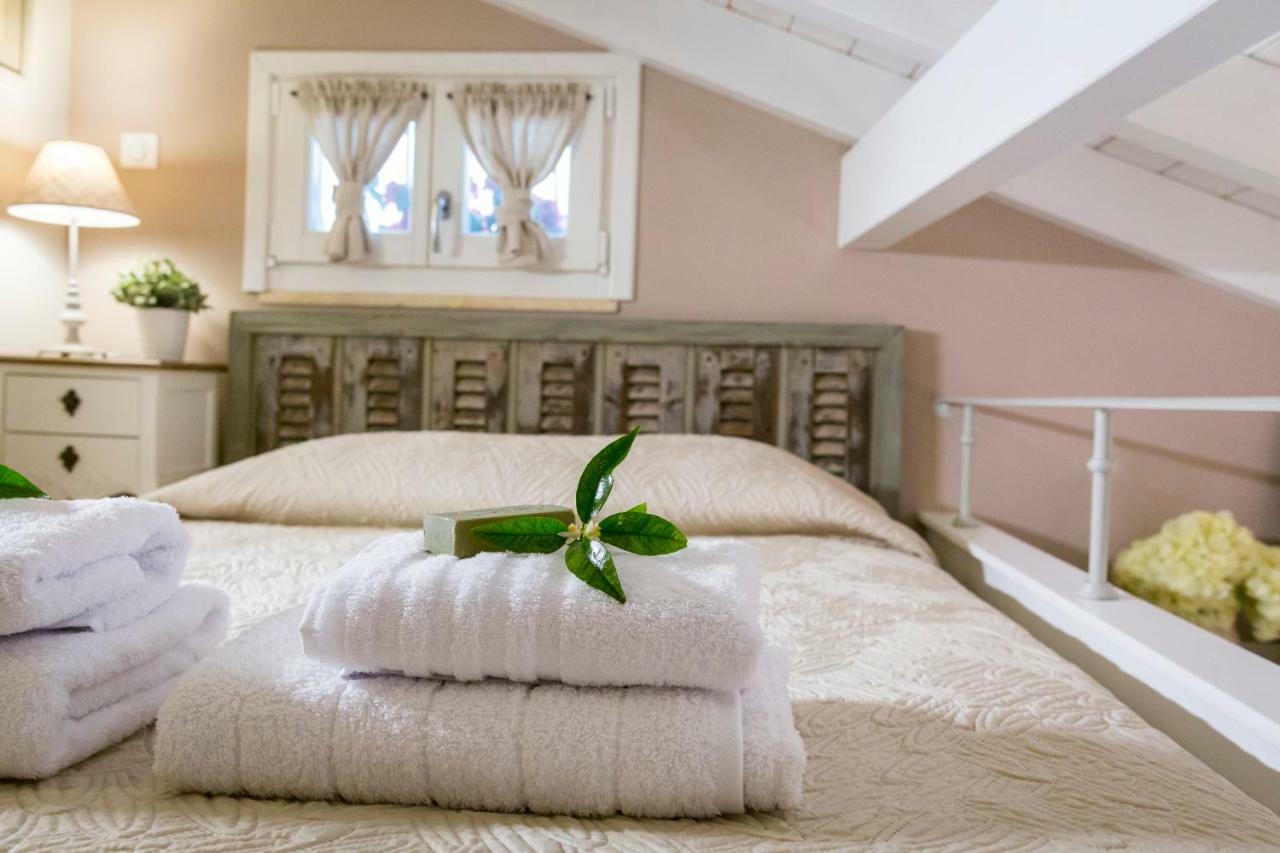 Lianelia Boutique Village House Argyrades Exteriör bild