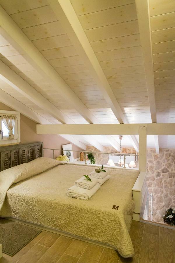 Lianelia Boutique Village House Argyrades Exteriör bild